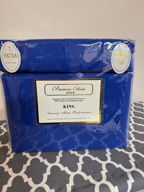 American Sheets 2000 Thread Count Egyptian Cotton King Sheet Set in Royal Blue